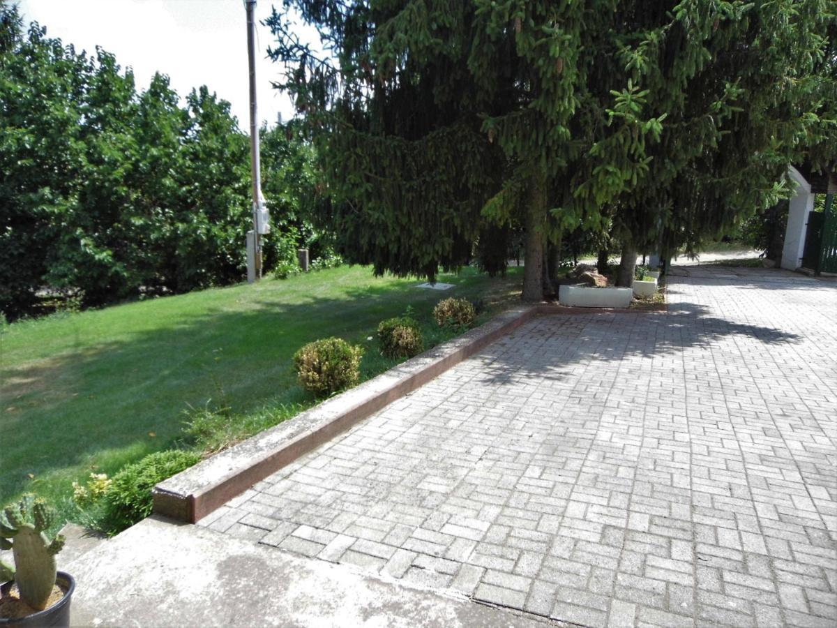 Holiday home Gergely-haz, A Volt Peteri Dezsas Vendeghaz *